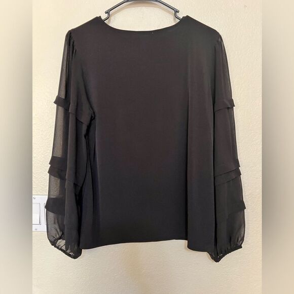 NWOT- CALVIN KLEIN LADIES TOP- size SMALL - Picture 9 of 9